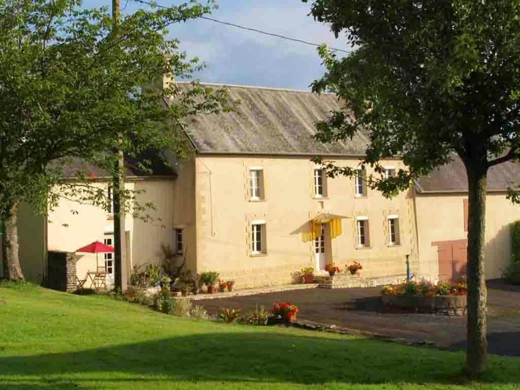 Mis Harand Bed & Breakfast Litteau Bagian luar foto